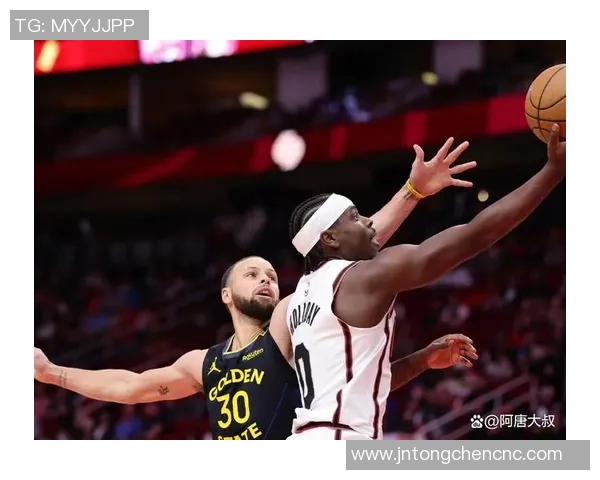 湖人队与火箭队激战19号赛场谁能在这场对决中笑到最后