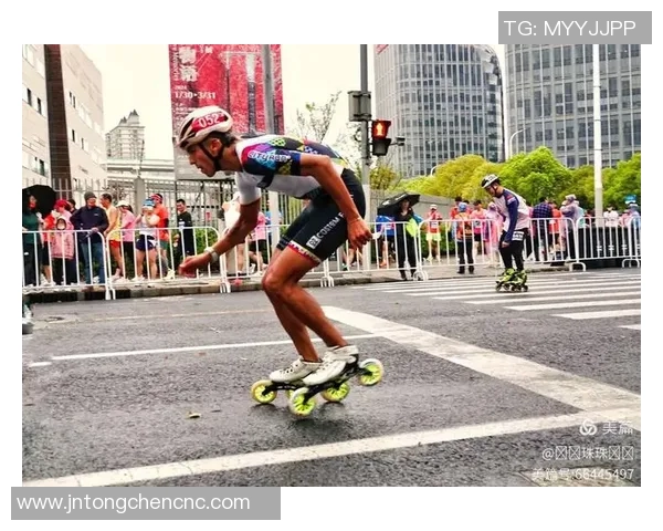 成都城市马拉松精彩回顾：滑板队实力展现与赛事亮点分析